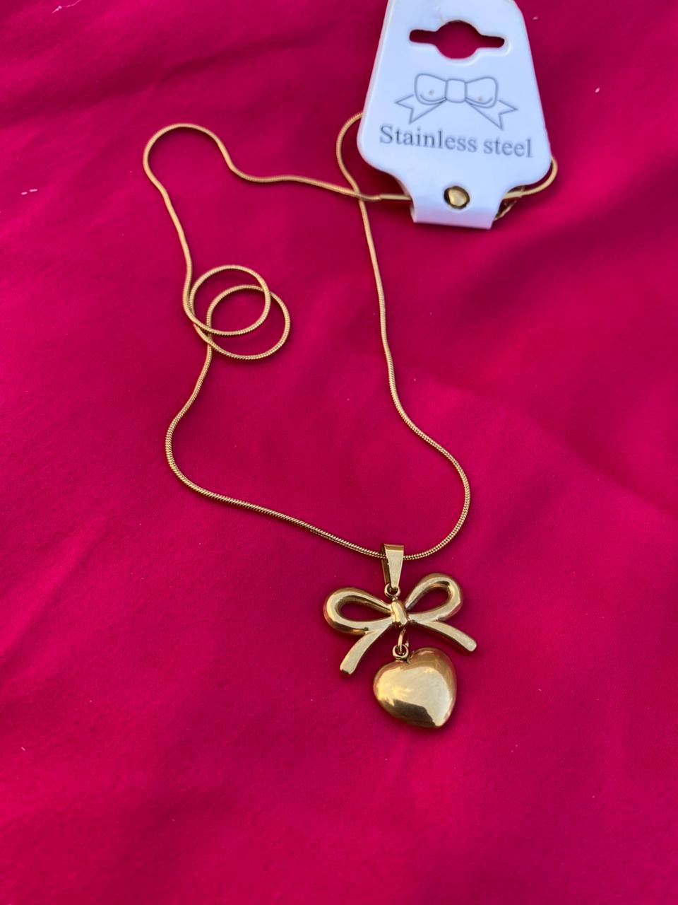 Anti-Tarnish Heart & Bow Design Pendant – Elegant & Lightweight Jewelry for Women & Girls