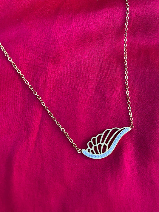 Necklace with a leaf-shaped pendant (stainless steel)