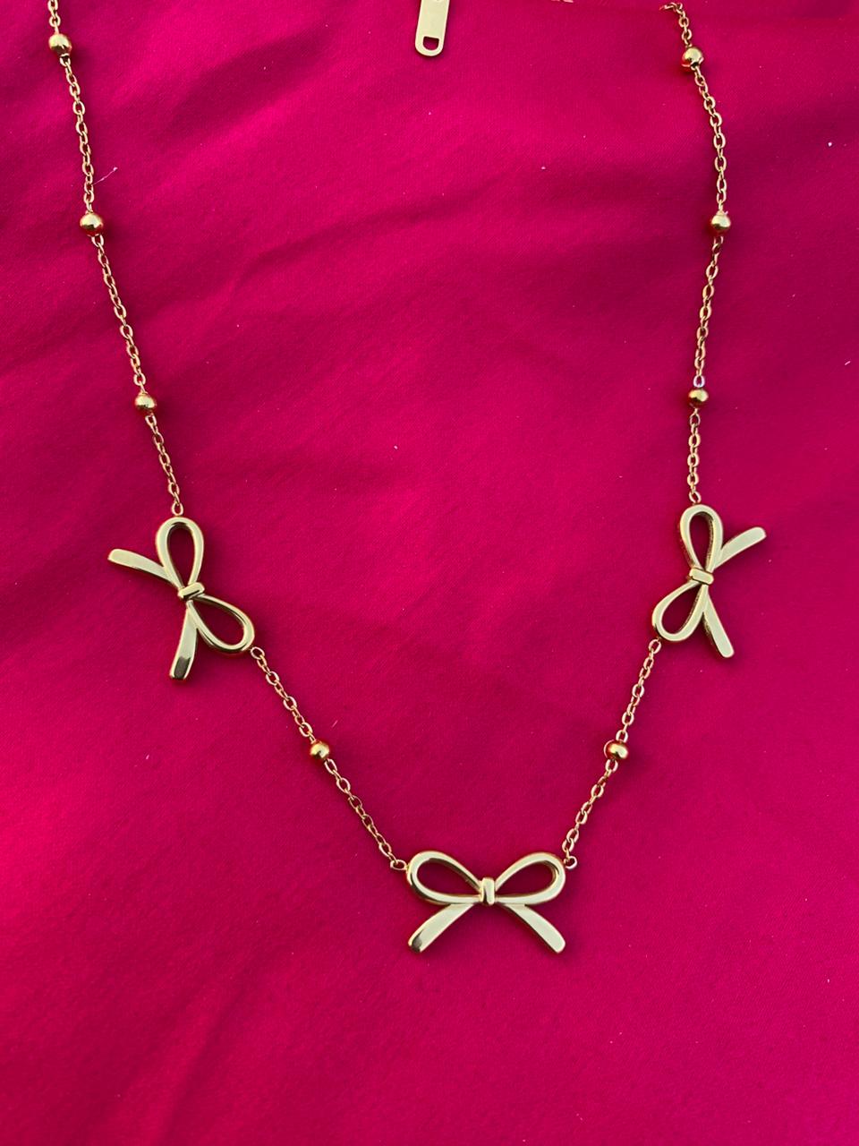 Gold necklace with bow-shaped pendants (stainless steel)