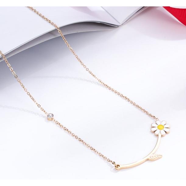 Kate Spade Daisy Flower Bee Necklace
